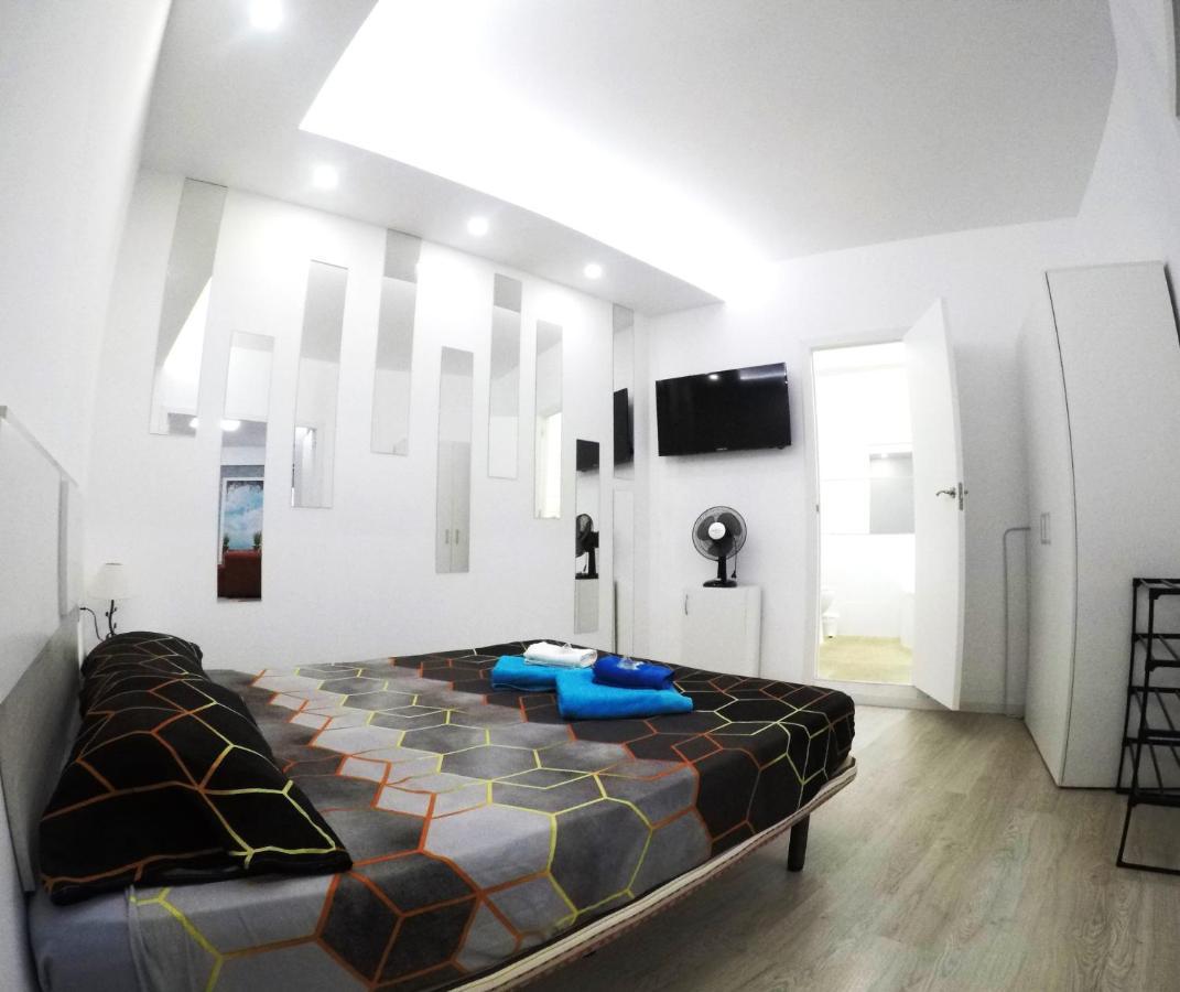 Fantastic 2 Bedrooms, Just 20 Meters From Ocean Плая-де-лас-Америкас Экстерьер фото