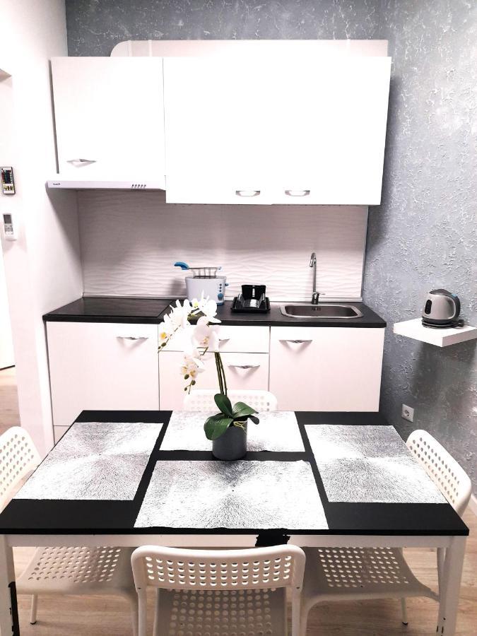 Fantastic 2 Bedrooms, Just 20 Meters From Ocean Плая-де-лас-Америкас Экстерьер фото